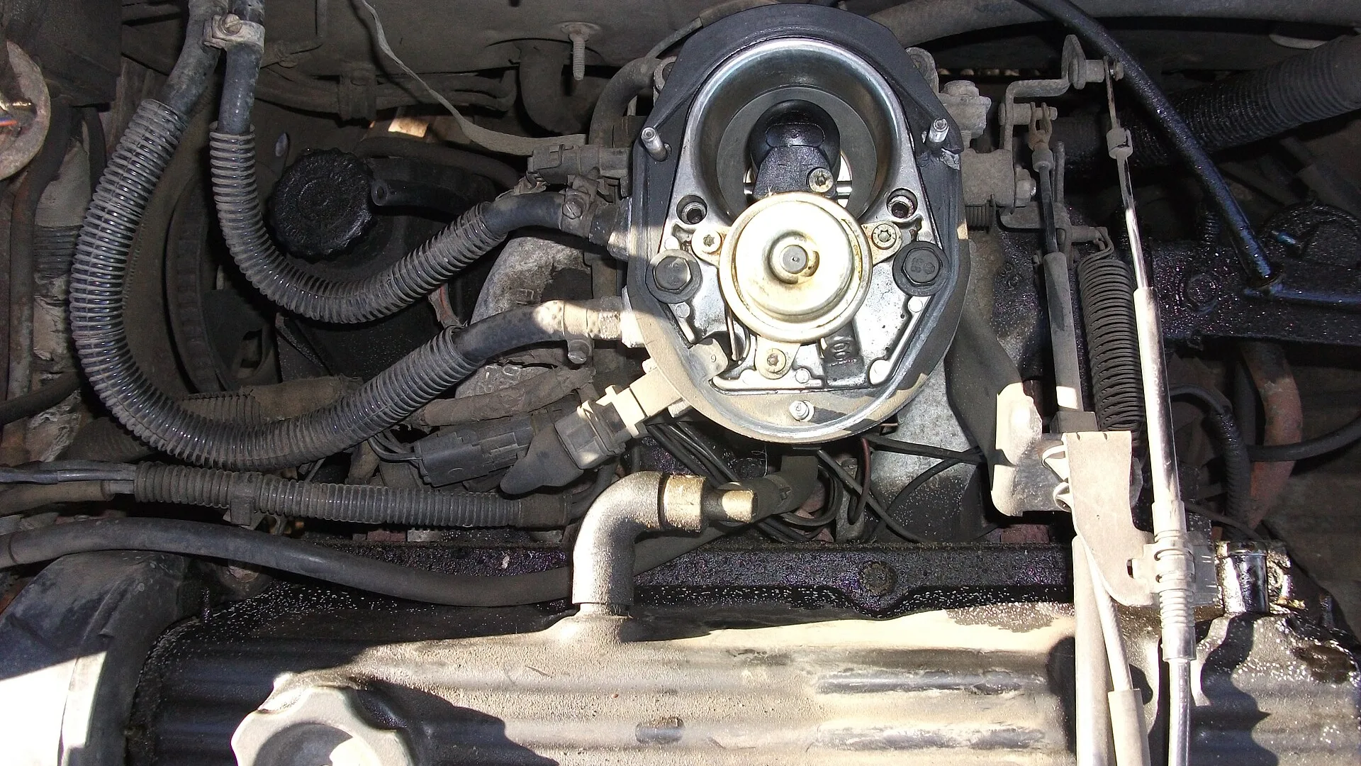 Corpo de borboleta (TBI) montado no motor